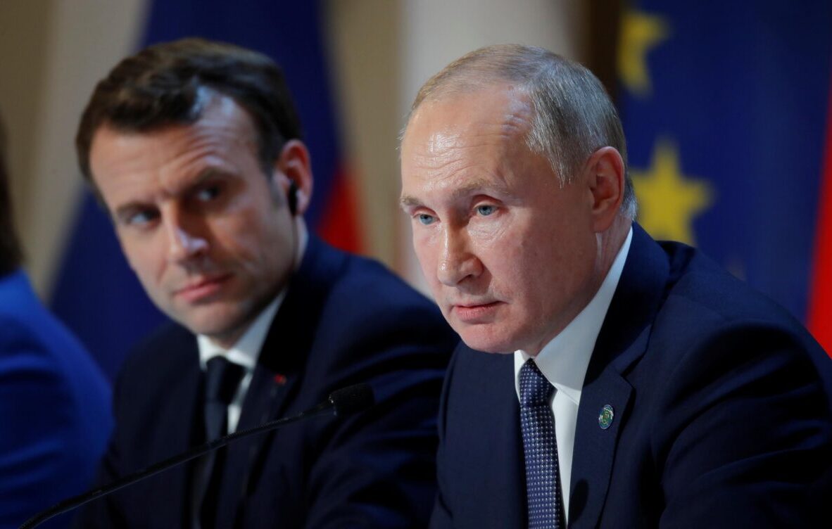 Macron and Putin agree to ‘intensify diplomacy’ over Ukraine crisis
