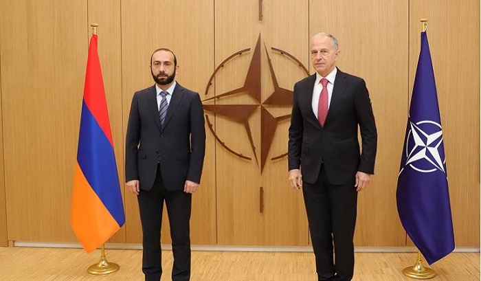 Armenian FM visits NATO