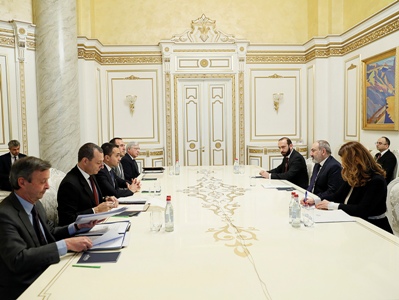 Հայաստանի վարչապետն ընդունել է Իտալիայի արտաքին գործերի և միջազգային համագործակցության նախարար Լուիջի դի Մայոյին