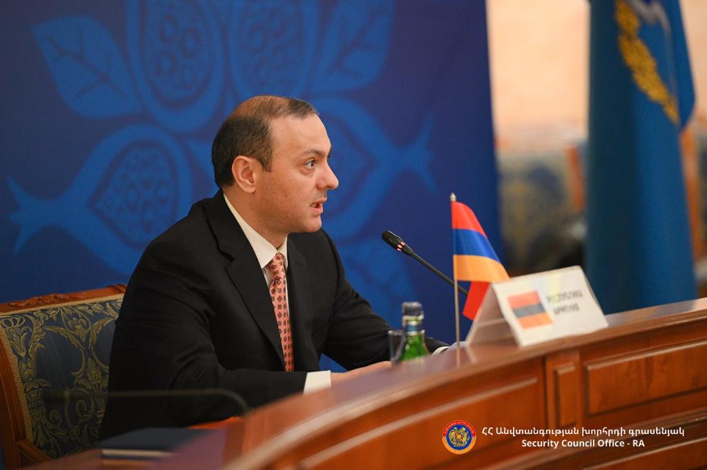 There can be no route in Armenia within the “corridor logic,” Security Council Secretary tells CSTO counterparts