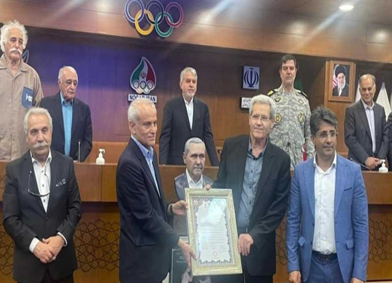 Իրանի ազգային օլիմպիական կոմիտեի նախաձեռնությամբ տեղի է ունեցել բռնցքամարտի վետերան, իրանահայ արձանի շնորհանդեսը