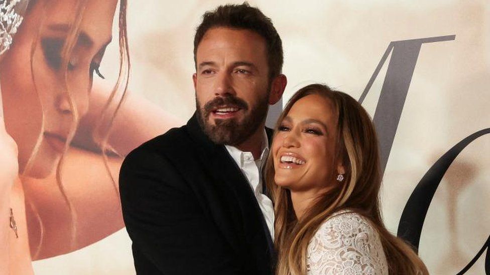 It's official, Jennifer Lopez and Ben Affleck are married