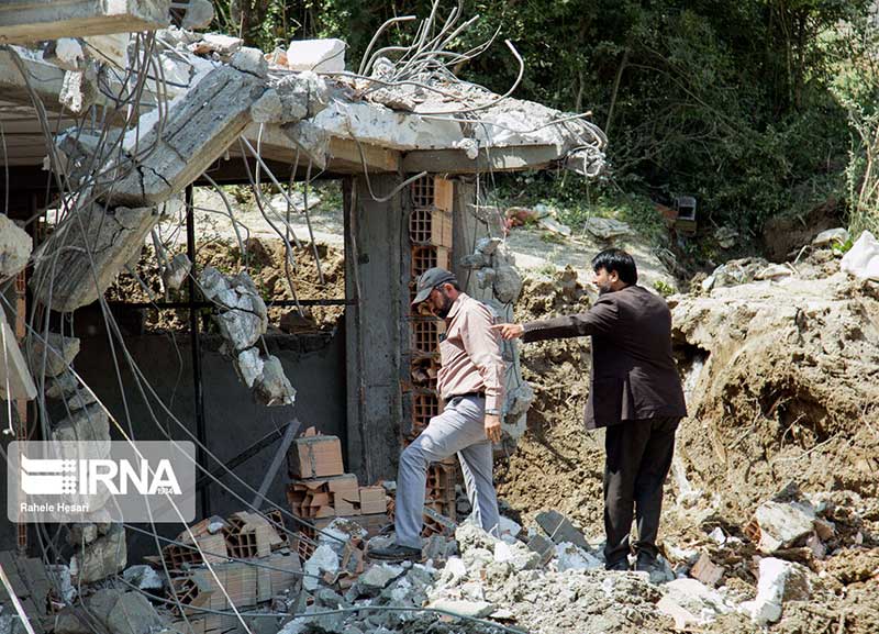 استاندار تهران: با ساخت و ساز غیرمجاز به‌شدت برخورد می‌کنیم