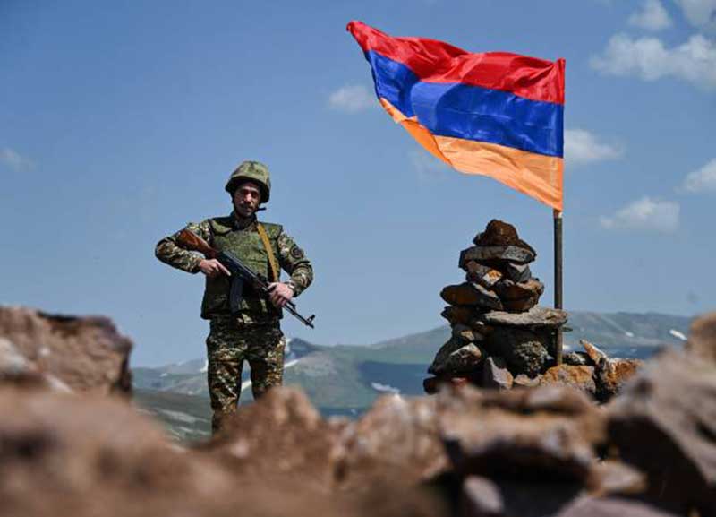 Ժամը 11:00-ի դրությամբ հայ-ադրբեջանական սահմանին էական միջադեպեր չեն արձանագրվել. ՊՆ 
