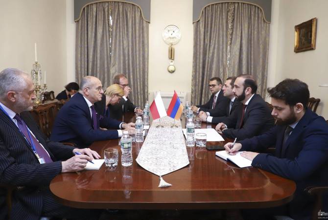 Armenian FM briefs OSCE Chairperson-in-Office on details of Azerbaijani aggression
