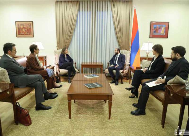 Armenian FM, French officials discuss issues related to the operation of EU civilian mission