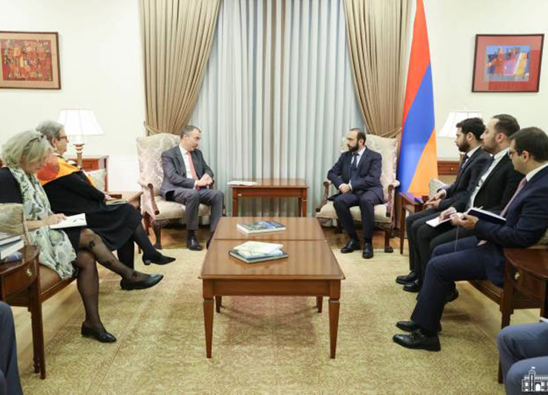 Միրզոյանը և Կլաարը քննարկել են ՀՀ-Ադրբեջան խաղաղության պայմանագրի մշակման և ԼՂ հիմնախնդրի կարգավորման հարցեր