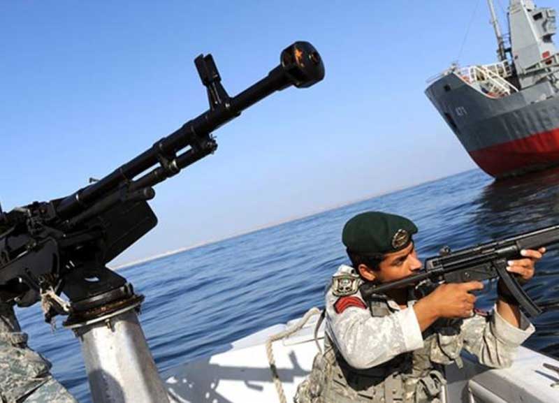 Իրանի զինված ուժերի էլիտար զորամիավորումները մաքսանենգ նավթով նավ են կալանքի վերցրել