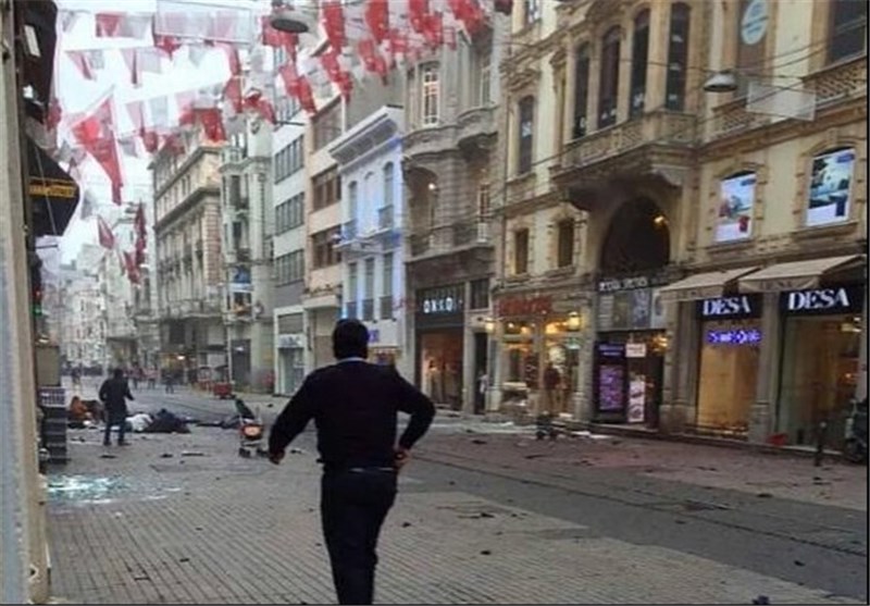 لحظه دستگیری بمب‌گذار میدان تکسیم استانبول [ویدئو]