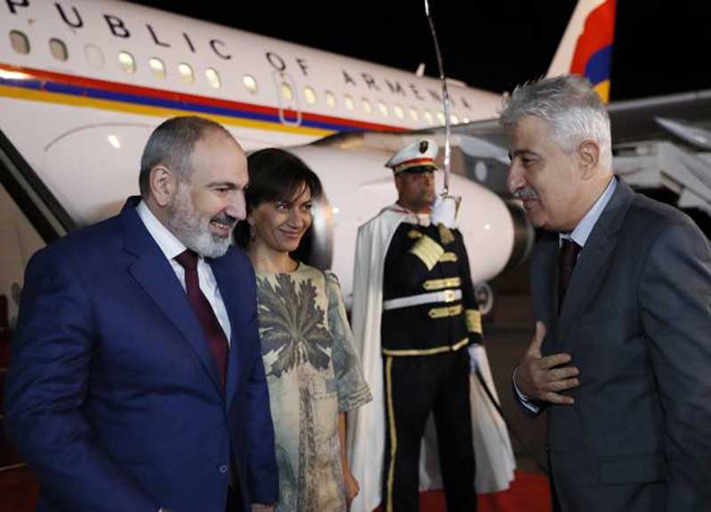 Հայաստանի վարչապետը տիկնոջ հետ աշխատանքային այցով ժամանել է Թունիս