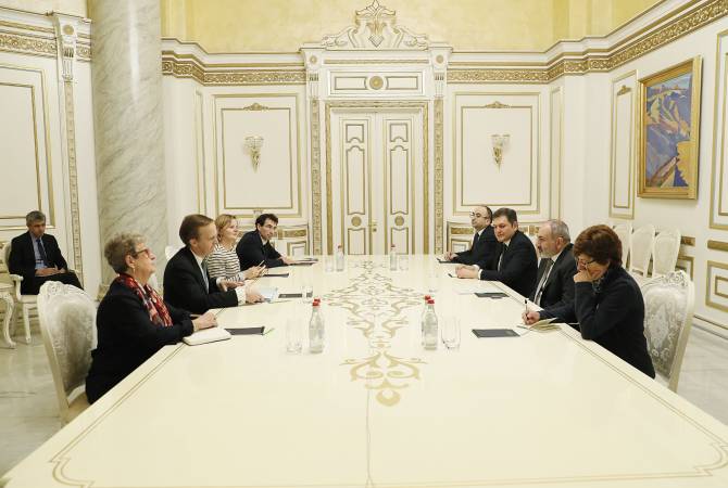 PM Pashinyan, EU officials discuss issues related to Armenia-EU cooperation