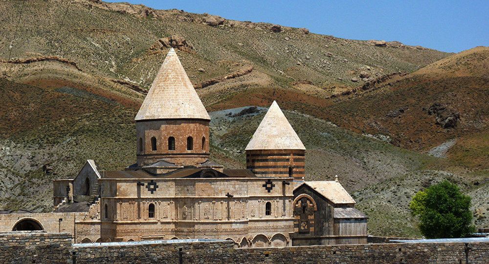 مدیرکل میراث فرهنگی آذربایجان غربی: پایگاه های جهانی و ملی ویترین میراث فرهنگی آذربایجان غربی هستند