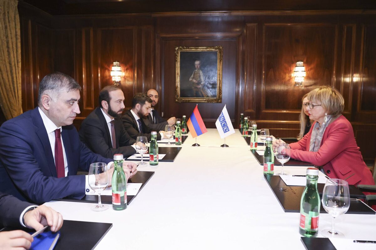Azerbaijan seeks to subject Armenians of Artsakh to ethnic cleansing, FM Mirzoyan tells OSCE Secretary General