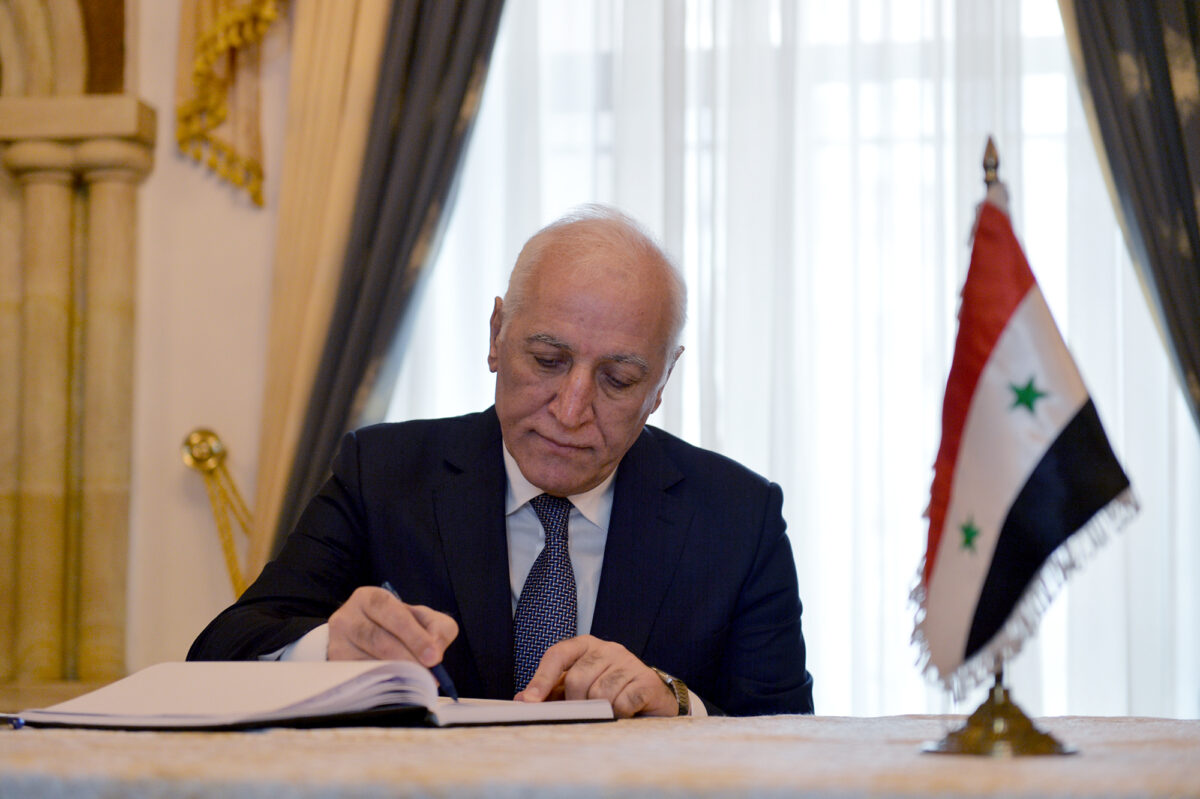 Armenian President signs condolence book at the Syrian Embassy