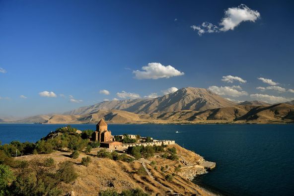 Արևմտյան Հայաստանում բնակվող ծպտյալ հայերը սկսել են մկրտվել․ Ռուզաննա Խաչատրյանը բացահայտում է