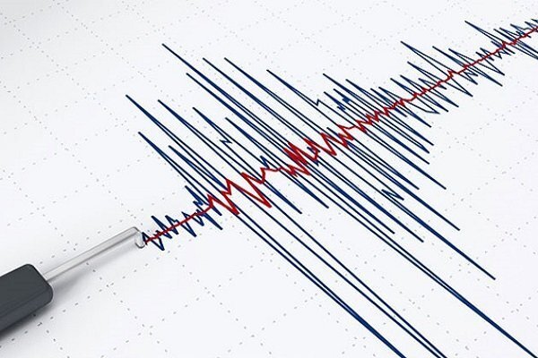 زلزله ۵.۲ ریشتری استانهای فارس و هرمزگان را لرزاند
