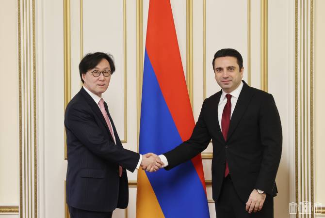 Speaker Simonyan, Ambassador Chang Hojin attach importance to opening South Korean embassy in Armenia