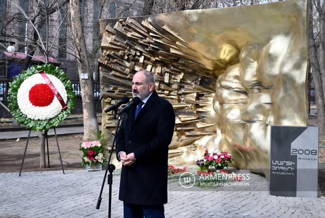 Video - Monument commemorating victims of 2008 post-election unrest inaugurated in downtown Yerevan