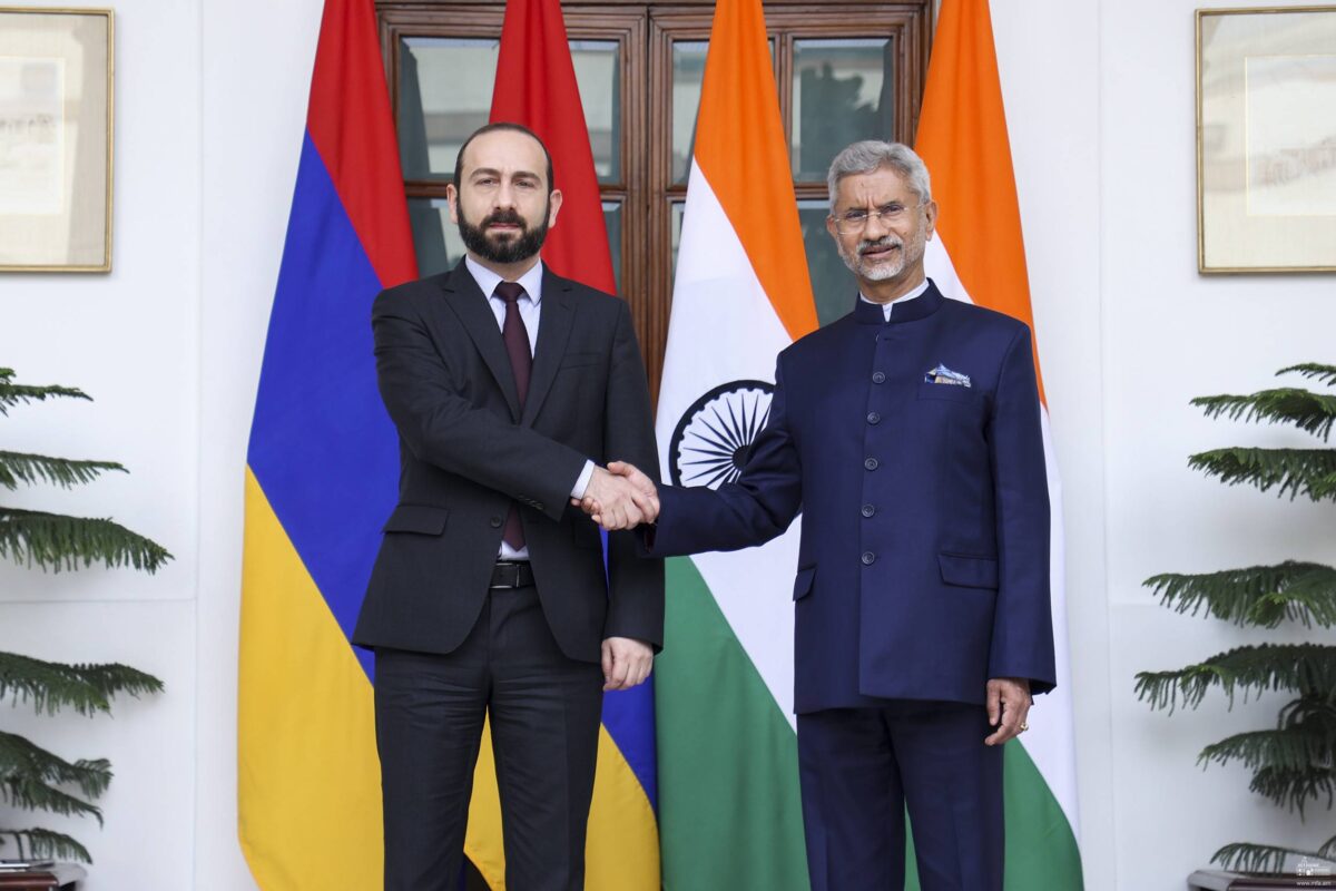 Armenian, Indian FMs discuss issues of bilateral cooperation, regional security