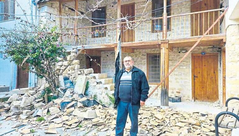 Թուրքիայի միակ հայկական գյուղը երկրաշարժից հետո ծայրից ծայր քանդվել է