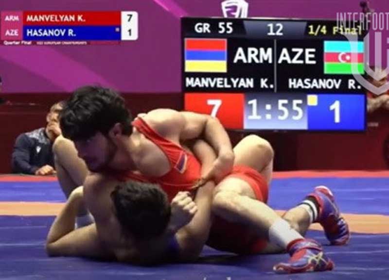 Ըմբշամարտի Եվրոպայի Մ23 տարեկանների առաջնությունում ադրբեջանցի մարզիկը հայ Կարապետ Մանվելյանին 7:1 հաշվով պարտվելուց հետո հարվածում է մեր մարզիկին
