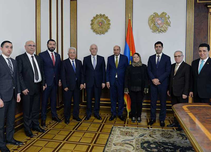 Հայաստանը հավատարիմ է առանց նախապայմանների սահմանների բացման իր դիրքորոշմանը․ ՀՀ նախագահը՝ Մոհամմեդ Սիդիկ Մոհամմեդին