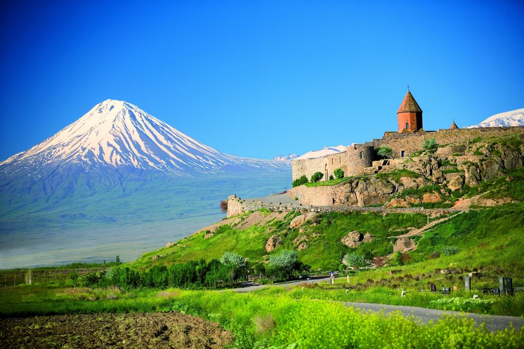Հայաստանը պատմականորեն կարևոր կանգառ է հանդիսացել հնագույն Մետաքսի ճանապարհին․ Չինաստանի դեսպանի հոդվածը