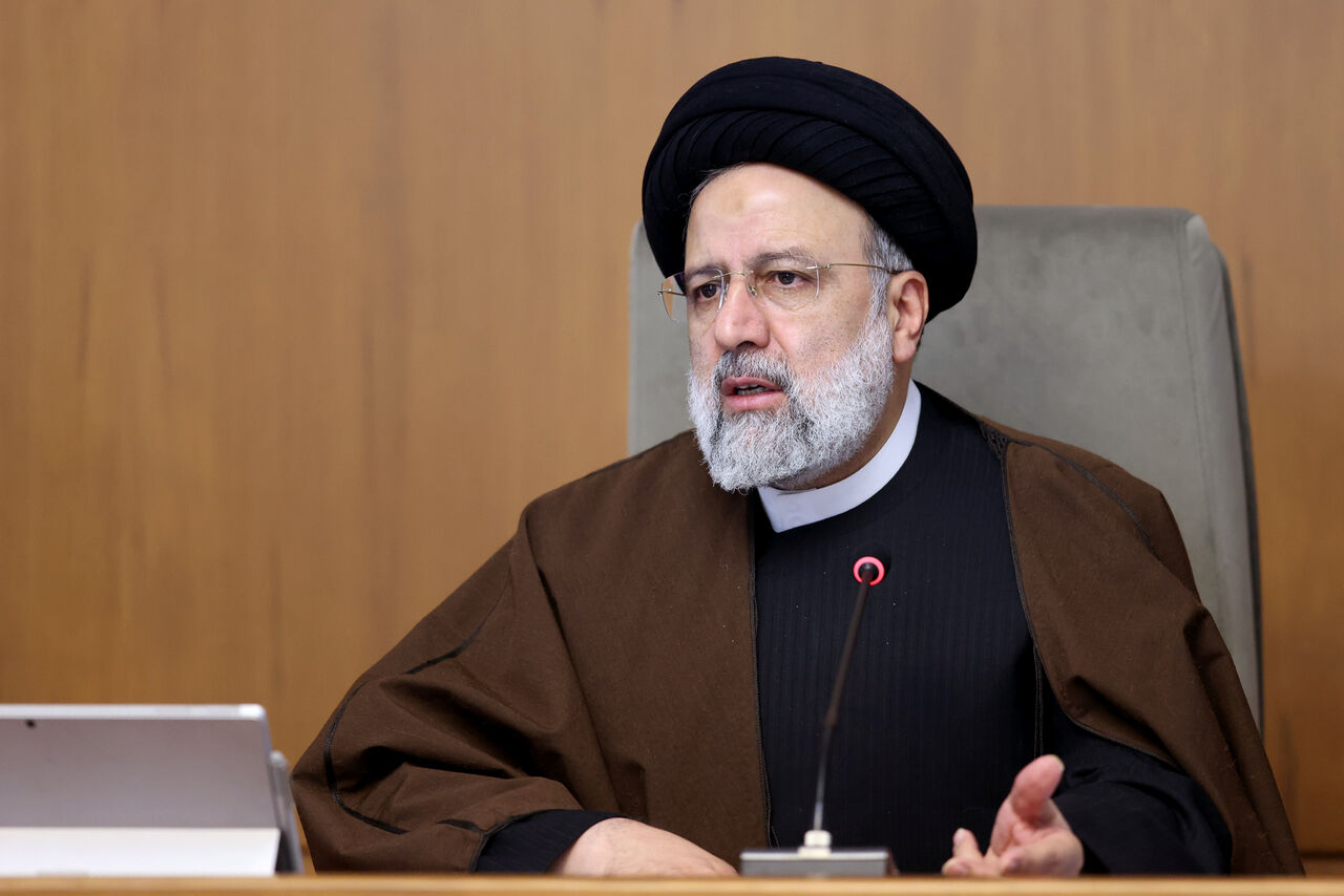 آیت‌الله‌رئیسی: ۱۵۰ دستاورد علمی در صنعت هسته‌ای، سند افتخار ملت ایران است