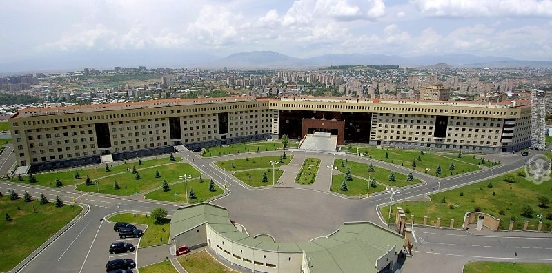 Azerbaijani serviceman arrested in Armenia, search for the second under way – MoD
