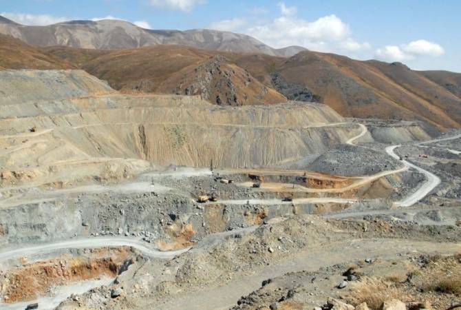 Azerbaijan fires in the direction of Sotk. the work of the mine is stopped, the employees are evacuated