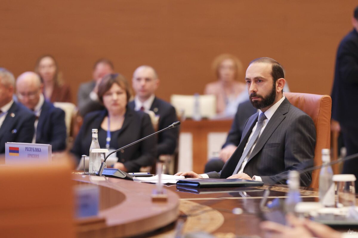 Armenian FM raises Lachin blockade, Azerbaijani aggression at CIS meeting
