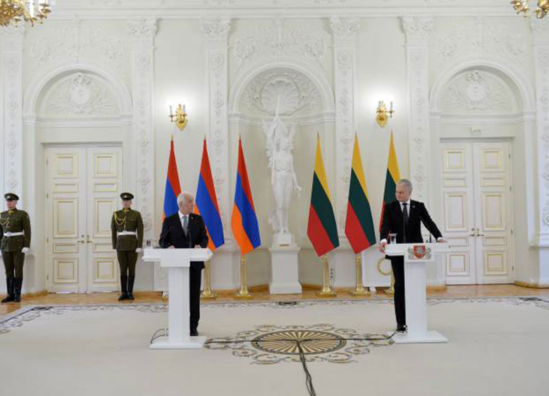 Հայաստանի և Լիտվայի նախագահները միակարծիք են, որ բոլոր հակամարտությունների կարգավորումը հնարավոր է միջազգային իրավունքի սկզբունքներին համապատասխան