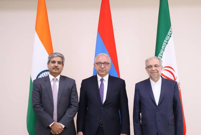 Yerevan hosts first ever trilateral political consultations between Armenia, Iran and India