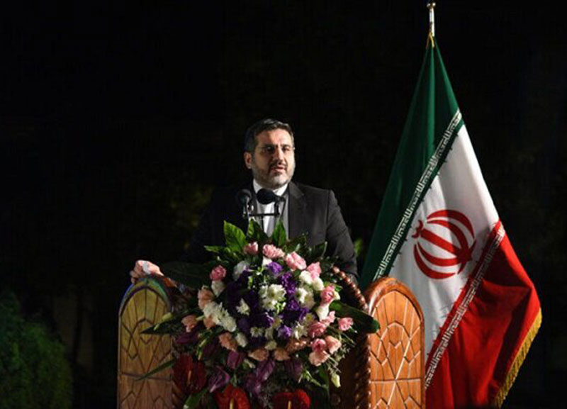 سعدی از نمادهای هویتی ملت ایران است