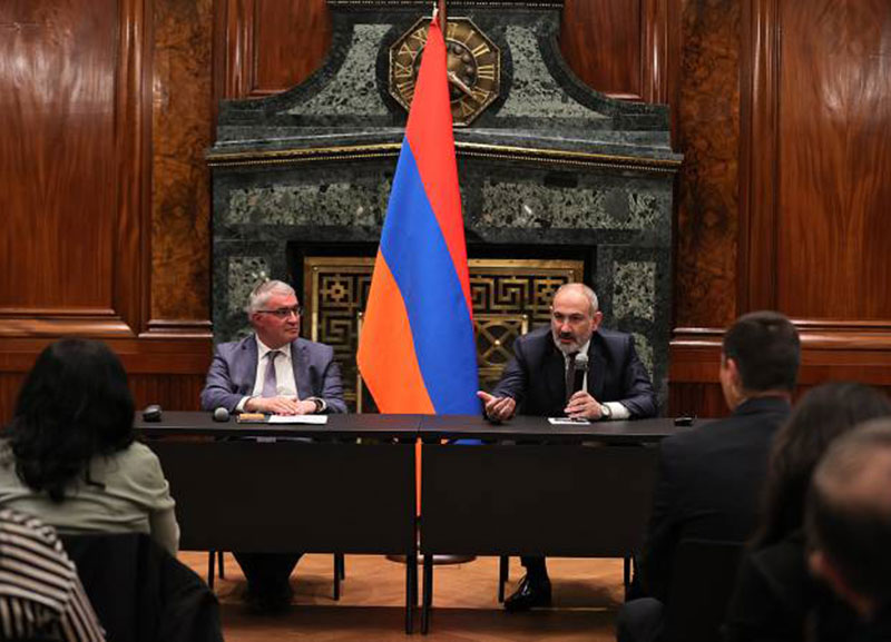 ՀՀ վարչապետը հանդիպել է Չեխիայի հայ համայնքի ներկայացուցիչներին. նրա պաշտոնական այցն ավարտվել է