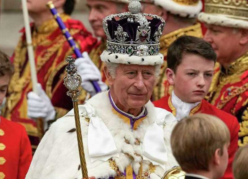 Չարլզ III-ը թագադրվեց որպես Մեծ Բրիտանիայի թագավոր