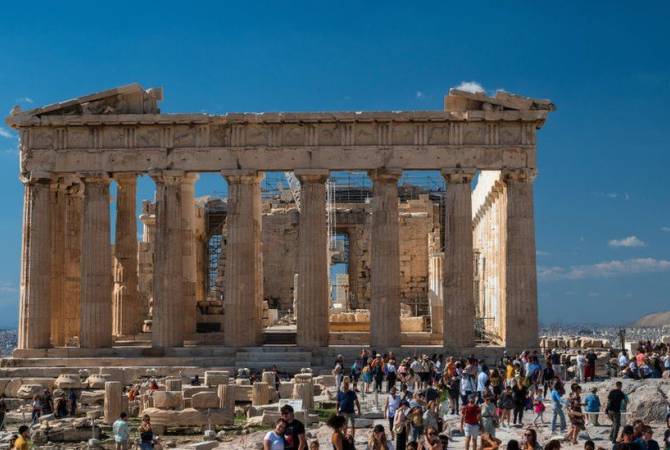 Հունաստանը վերադարձրել է գողացված հարյուրավոր արտեֆակտներ