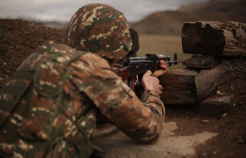 Ադրբեջանի զինված ուժերը կրակ են բացել Երասխի մետալուրգիական գործարանի ուղղությամբ. ՊՆ