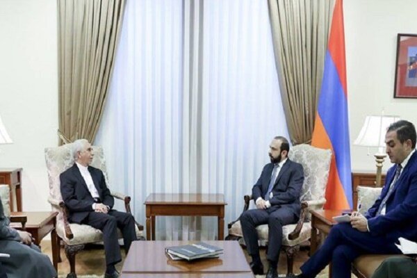 Iran envoy, Armenia FM discuss bilateral relations