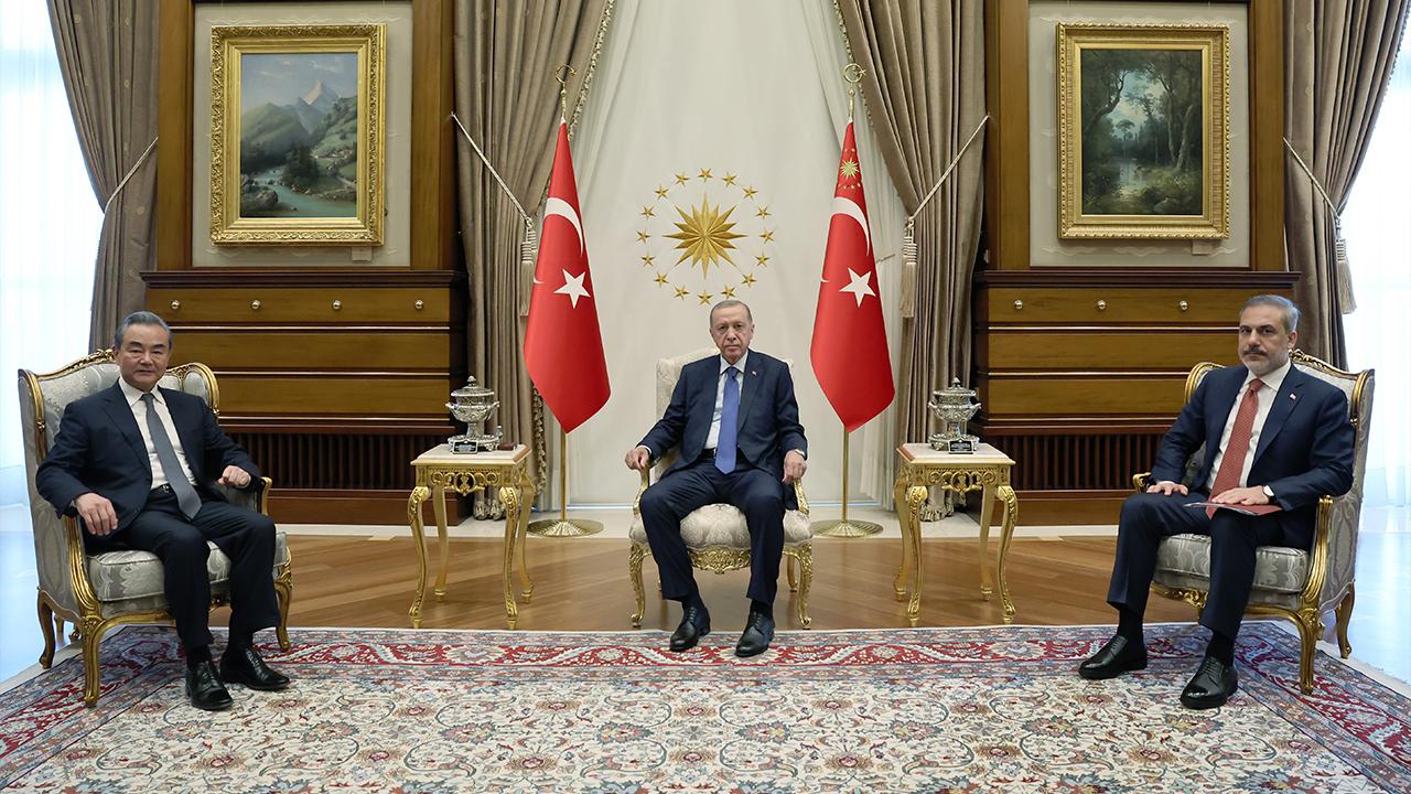 Թուրքիայի նախագահն Անկարայում ընդունել է Չինաստանի արտգործնախարարին