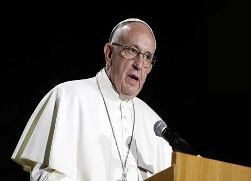 پاپ فرانسیس: به‌وضعیت مهاجران در اروپا رسیدگی شود