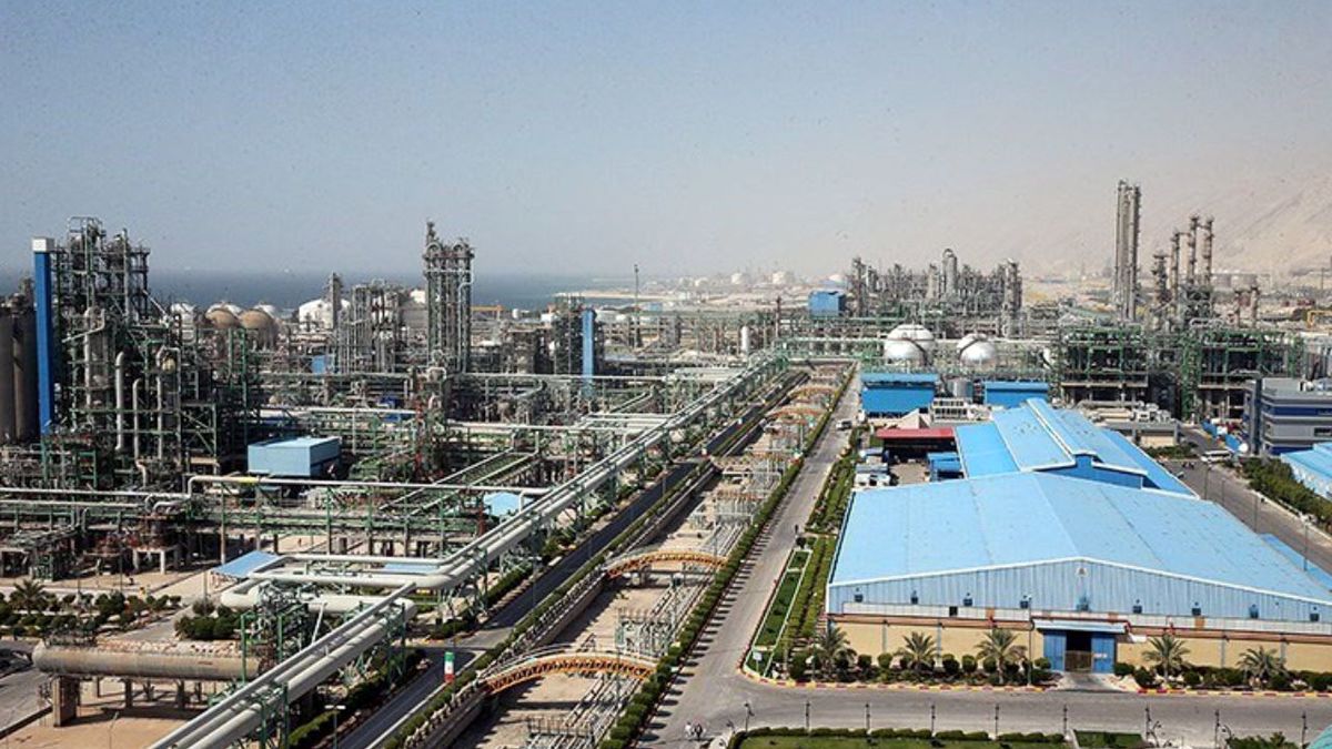وزیر نفت: در ساخت فاز ۱۱ پارس جنوبی ‌۸۰۰ میلیون دلار صرفه‌جویی ارزی شد‌‌