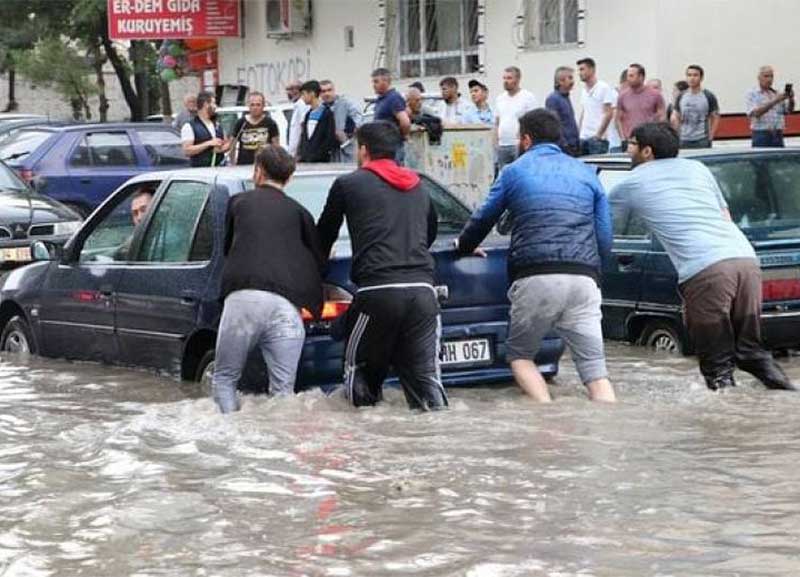 Անկարայում ջրհեղեղ է սպասվում. բնակիչներն իրազեկվել են վտանգի մասին
