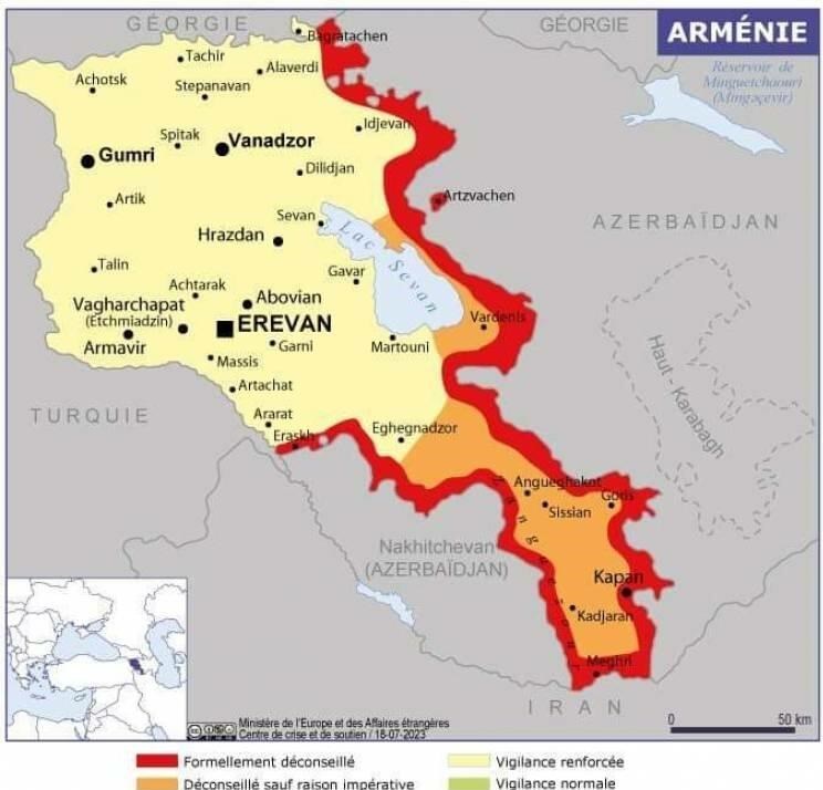 آذربایجان در حال جمع‌آوری نیرو در مرز با ارمنستان و در خط تماس با قره‌باغ است