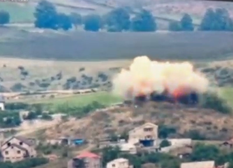 Ադրբեջանը ռմբակոծում է Ստեփանակերտի շրջակայքը, ծայրամասերը