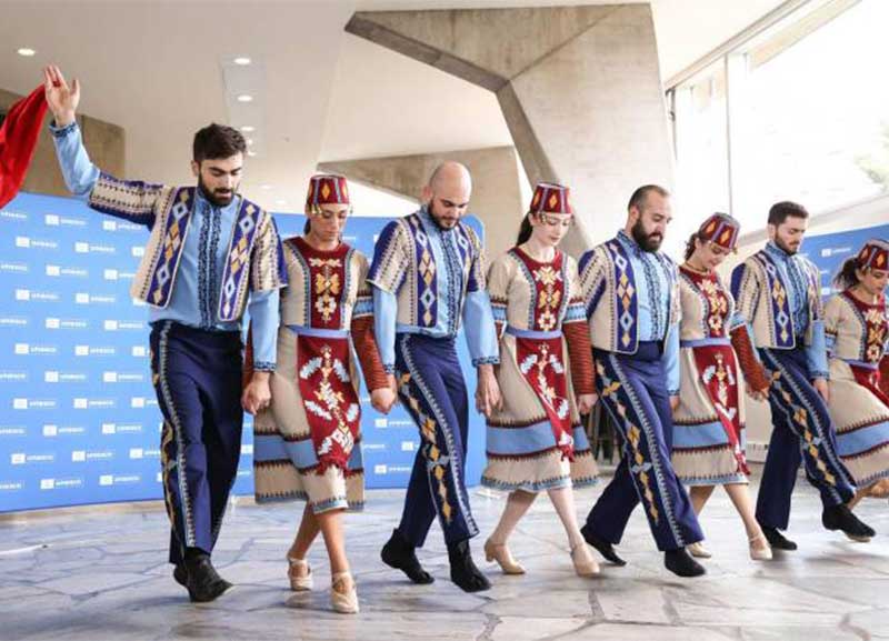 Հայկական քոչարին ներկայացվել է ՅՈՒՆԵՍԿՕ-ի կենտրոնակայանում կայացած Մշակութային ժառանգության օրերին