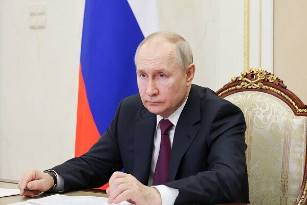 پوتین مجوز فروش دارایی های بانک اینتسا ایتالیا در روسیه را صادر کرد