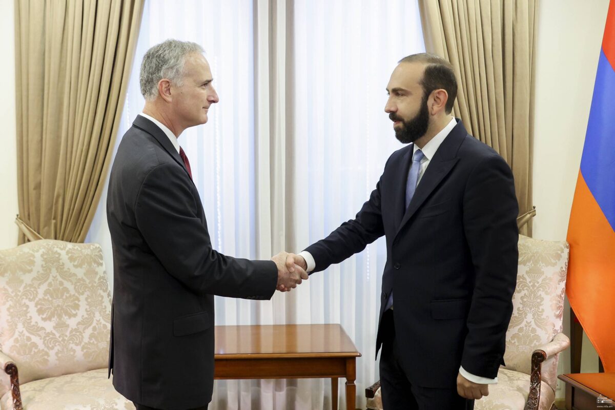 Armenian FM, US Senior Advisor for Caucasus Negotiations discuss challenges facing people forcibly displaced from Nagorno Karabakh
