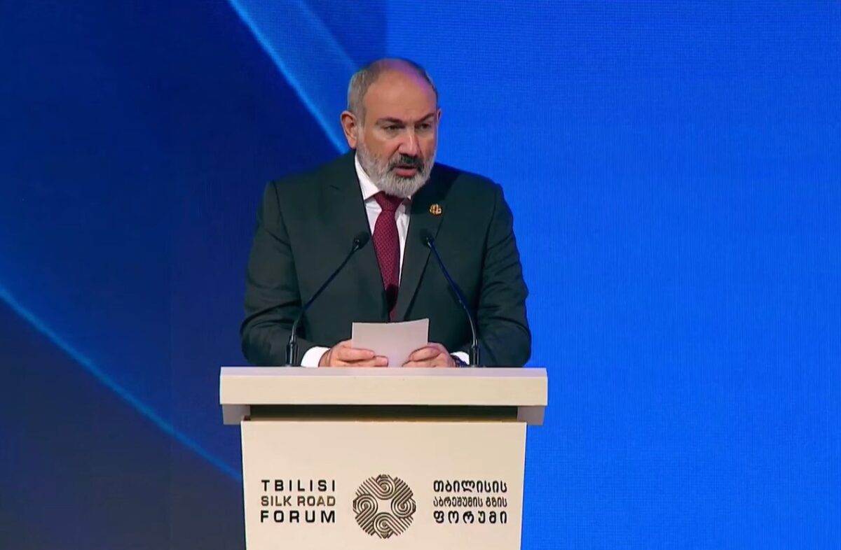 Video - Armenian PM presents the “Crossroads of Peace” project at Silk Road conference in Tbilisi