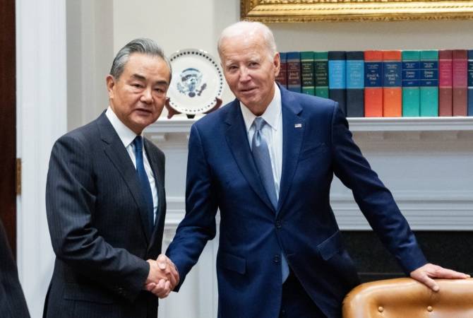 Biden meets with top Chinese diplomat at White House